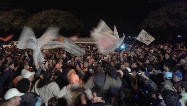 Paritarias calientes: Aceiteros piden no menos de 40% Paritarias calientes: Aceiteros piden no menos de 40%