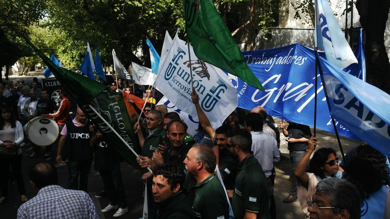 La unificación sindical en Mendoza podría encabezar la oposición política