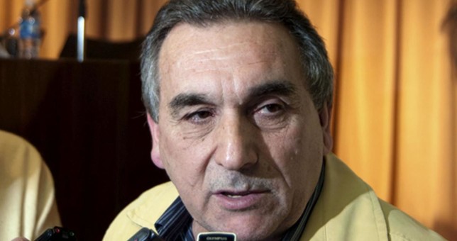 Schmid cruzó a Massa Schmid cruzó a Massa