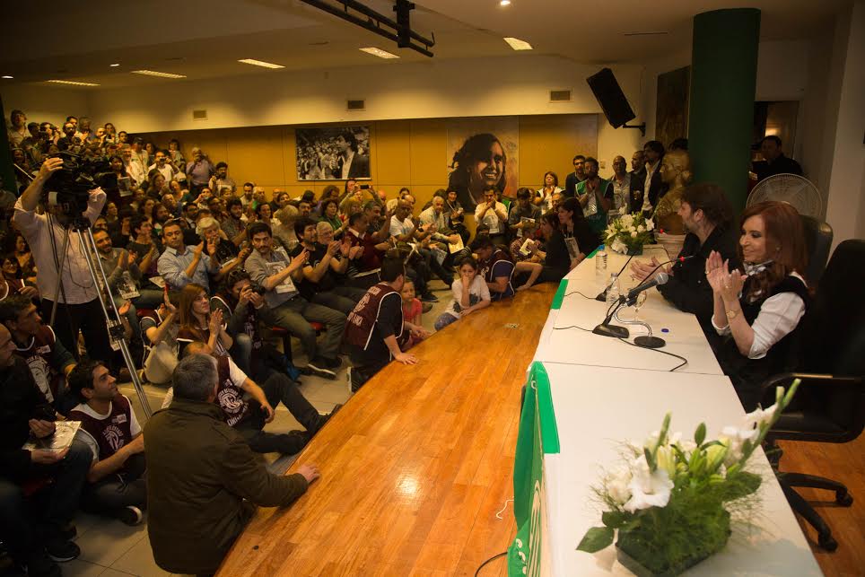 CFK visitó ATE Capital y pidió unidad gremial