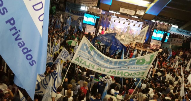 La Corriente Federal se endurece con la conducción de la CGT y pide un paro general La Corriente Federal se endurece con la conducción de la CGT y pide un paro general