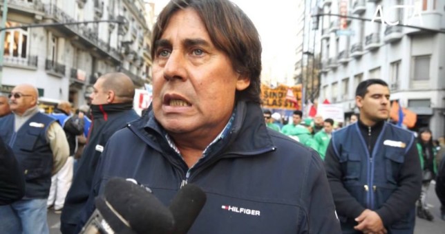 Micheli denunció que la policía le apuntó a su hijo de 12 años Micheli denunció que la policía le apuntó a su hijo de 12 años