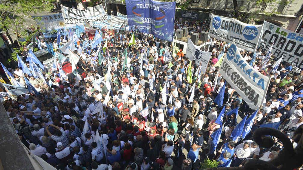 Pese al freno nacional, la CGT Córdoba ratificó su protesta