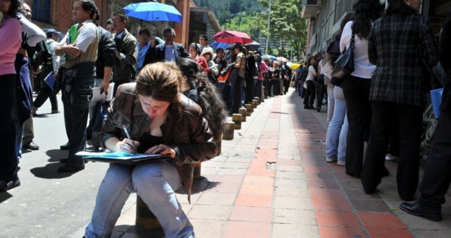 Crece el desempleo entre los jóvenes: 1 de cada 4 es desocupado Crece el desempleo entre los jóvenes: 1 de cada 4 es desocupado