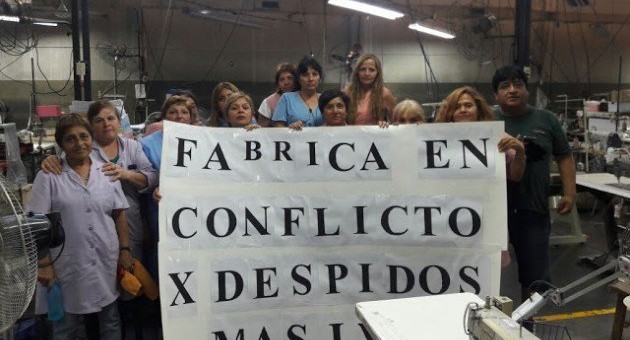 Despidos masivos y toma de una firma textil Despidos masivos y toma de una firma textil