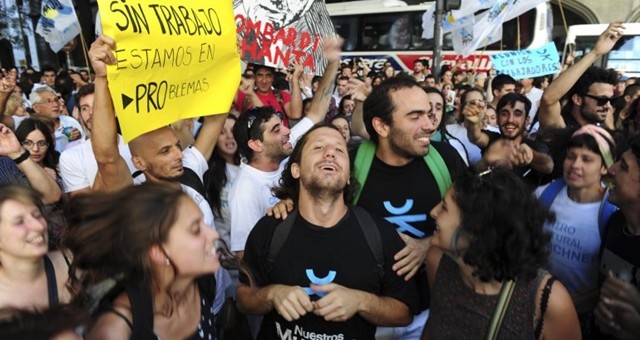 En noviembre, otros 9.200 trabajadores quedaron en la calle En noviembre, otros 9.200 trabajadores quedaron en la calle