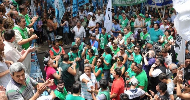 “La formación es bienvenida pero que no sea una excusa para justificar ajuste” “La formación es bienvenida pero que no sea una excusa para justificar ajuste”