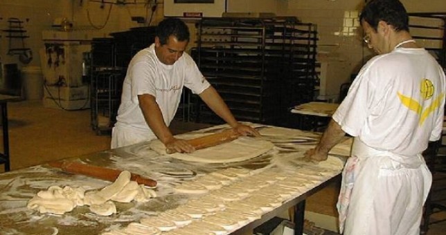 Panaderos acordaron un 12% para el primer semestre Panaderos acordaron un 12% para el primer semestre