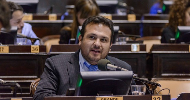 Diputados le piden informes a Vidal sobre el estado del conflicto docente Diputados le piden informes a Vidal sobre el estado del conflicto docente