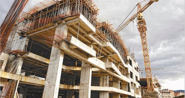 La construcción terminó 2016 con una caída del empleo del 2,5% La construcción terminó 2016 con una caída del empleo del 2,5%