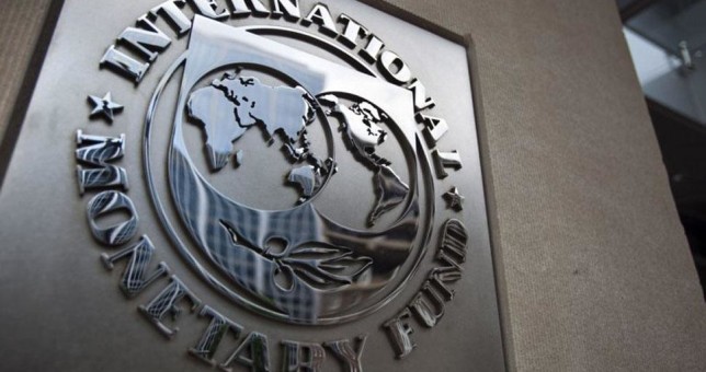 El FMI pronostica que este año los salarios volverán a perder contra la inflación El FMI pronostica que este año los salarios volverán a perder contra la inflación