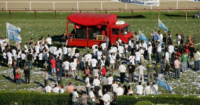 Las agencias hípicas ofrecen 0% en paritarias y los trabajadores están en alerta Las agencias hípicas ofrecen 0% en paritarias y los trabajadores están en alerta