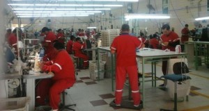 Despiden a 160 operarios de la fábrica Puma