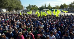 “La industria nacional está siendo amenazada por las políticas de Macri” “La industria nacional está siendo amenazada por las políticas de Macri”