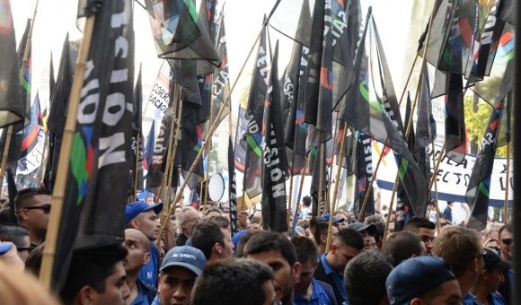 Trabajadores de televisión movilizarán contra el cierre de Eyeworks y los 65 despidos Trabajadores de televisión movilizarán contra el cierre de Eyeworks y los 65 despidos