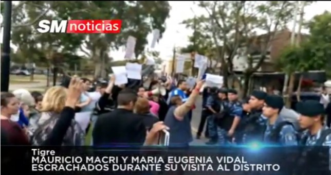 Docentes repudiaron a Macri y Vidal en Tigre Docentes repudiaron a Macri y Vidal en Tigre