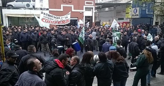 La CGT Córdoba reclamó la reincorporación de los 160 choferes despedidos La CGT Córdoba reclamó la reincorporación de los 160 choferes despedidos
