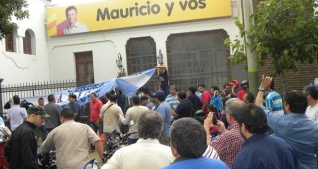 Se perdieron ya 1.600 empleos por crisis textil en La Rioja Se perdieron ya 1.600 empleos por crisis textil en La Rioja