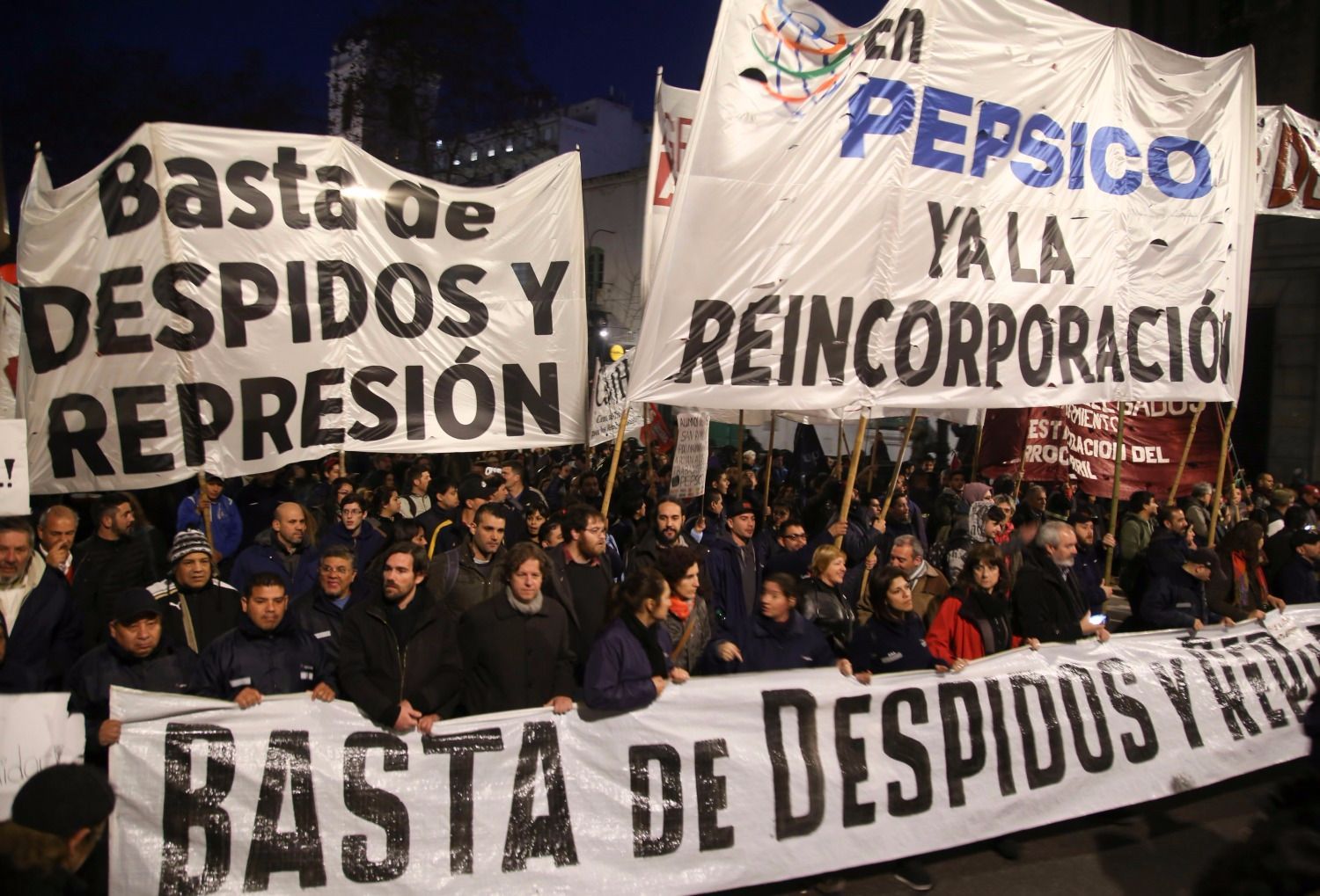 Marchan para reclamar la reincorporación de los despedidos de PepsiCo
