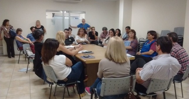Alerta en los institutos municipales de Avellaneda por precarización laboral Alerta en los institutos municipales de Avellaneda por precarización laboral