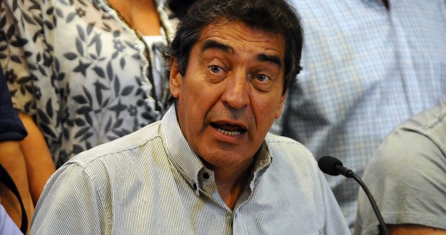“Echaron trabajadores que cobraban entre $9 mil y 10 mil y nombraron un número similar pero con sueldos 5 o 6 veces por encima” “Echaron trabajadores que cobraban entre $9 mil y 10 mil y nombraron un número similar pero con sueldos 5 o 6 veces por encima”