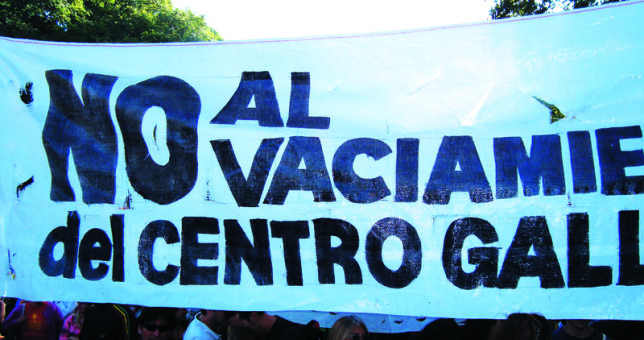 Denuncian persecuciones, ajuste y despidos en el Centro Gallego Denuncian persecuciones, ajuste y despidos en el Centro Gallego