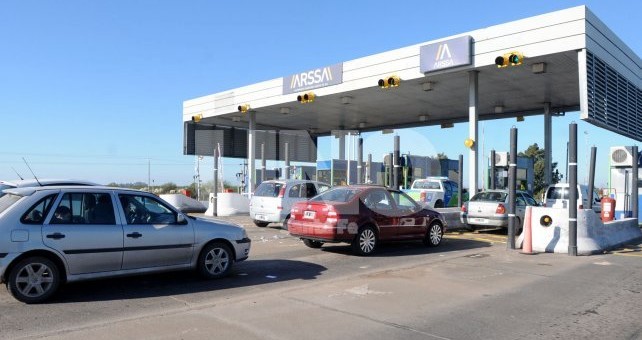 Peajistas levantaron las barreras contra incumplimientos salariales Peajistas levantaron las barreras contra incumplimientos salariales