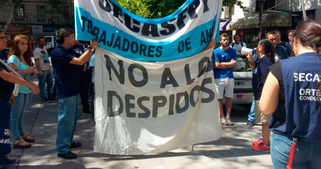 Terror en ANSES por posibles 600 despidos Terror en ANSES por posibles 600 despidos