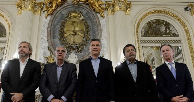 Macri le dijo a la prensa internacional que tiene cerrada “más del 90%” de la reforma con la CGT