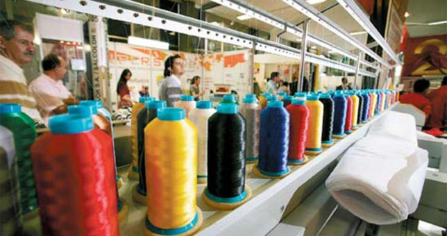 Con la actividad en crisis, el Gobierno va por la flexibilización del convenio de los textiles