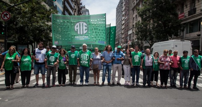 Ya son más de 1.200 los despidos en el Estado Nacional y ATE confirma el paro del jueves Ya son más de 1.200 los despidos en el Estado Nacional y ATE confirma el paro del jueves