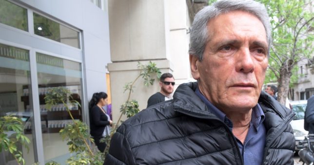 Acuña ahora se bajó de la movilización del #21F Acuña ahora se bajó de la movilización del #21F