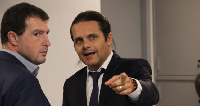 También crujen las 62 y Peretta pide acompañar a Moyano en su pelea contra el Gobierno También crujen las 62 y Peretta pide acompañar a Moyano en su pelea contra el Gobierno