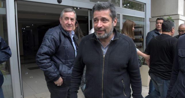 Santa María baja el perfil, se alinea y acuerda 12% más una suma no remunerativa Santa María baja el perfil, se alinea y acuerda 12% más una suma no remunerativa