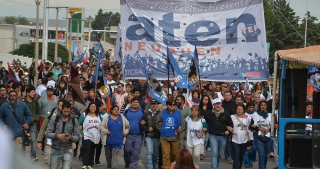 Sin convocatoria para discutir salarios, cinco dÃ­as de paro de los docentes neuquinos