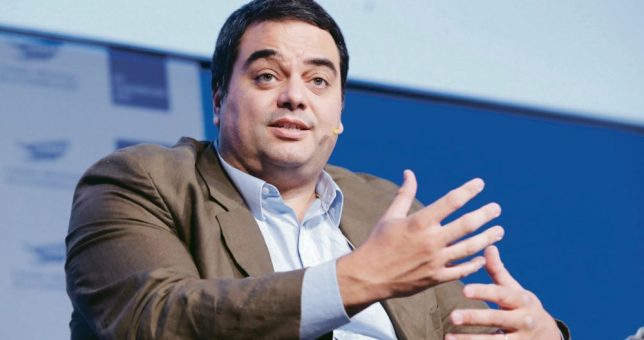 Obvio: el gremio de vigiladores, intervenido por Triaca, firmó paritarias del 15% Obvio: el gremio de vigiladores, intervenido por Triaca, firmó paritarias del 15%