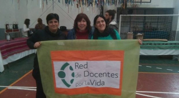 Docentes rurales denuncian fumigaciones cerca de escuelas Docentes rurales denuncian fumigaciones cerca de escuelas