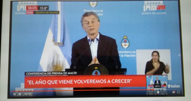 A la estratósfera!!! Macri asegura medio millón de trabajos en Vaca Muerta A la estratósfera!!! Macri asegura medio millón de trabajos en Vaca Muerta
