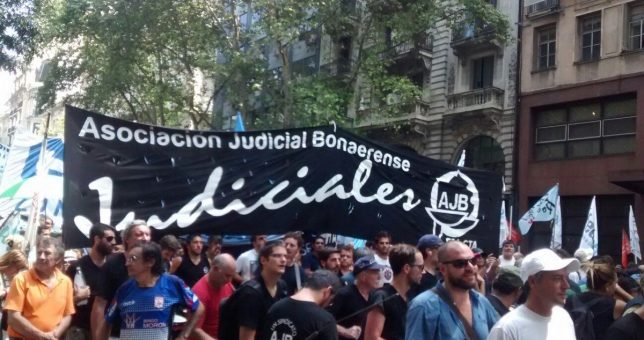La Justicia le ordena a Vidal que aplique la cláusula gatillo también para los judiciales