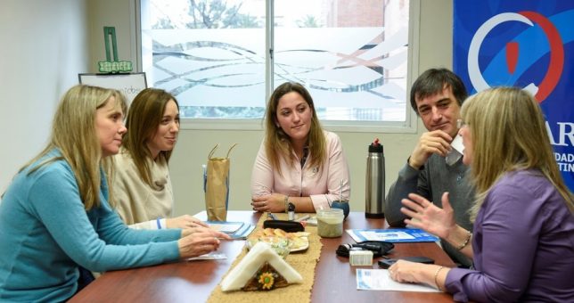 ¿Y si parte de la plata que se lavó en la campaña de Cambiemos salió del SOMU? ¿Y si parte de la plata que se lavó en la campaña de Cambiemos salió del SOMU?
