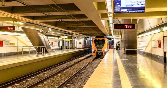 Metrodelegados paralizaron la Línea H por la agresión a una trabajadora Metrodelegados paralizaron la Línea H por la agresión a una trabajadora