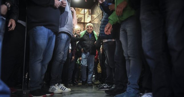 “¿Qué se puede esperar de Carrió? Tiene que ir al psiquiátrico” “¿Qué se puede esperar de Carrió? Tiene que ir al psiquiátrico”