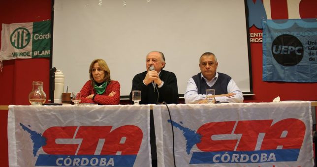 “Cuando llegue Trump vamos a protagonizar la marcha más grande que se haya visto en este país” “Cuando llegue Trump vamos a protagonizar la marcha más grande que se haya visto en este país”