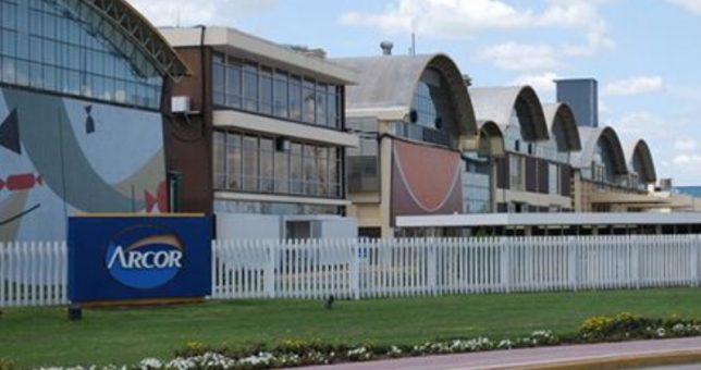 Arcor, Molinos Río de la Plata y Mastellone Hnos recortan personal temporario