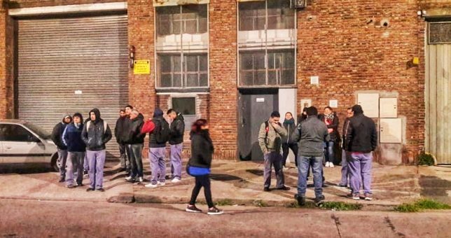 Gaelle despidió 350 operarios y ahora se convierte en importador Gaelle despidió 350 operarios y ahora se convierte en importador