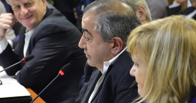 La CGT y las CTA rechazaron el proyecto de Macri y acompañaron el de Equidad de las Mujeres Sindicalistas La CGT y las CTA rechazaron el proyecto de Macri y acompañaron el de Equidad de las Mujeres Sindicalistas
