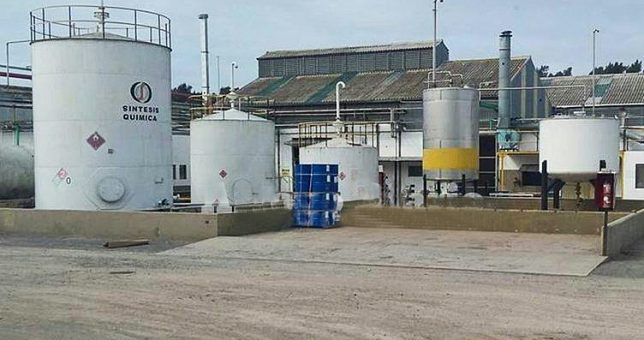 Por los tarifazos, otra empresa química al borde del cierre Por los tarifazos, otra empresa química al borde del cierre