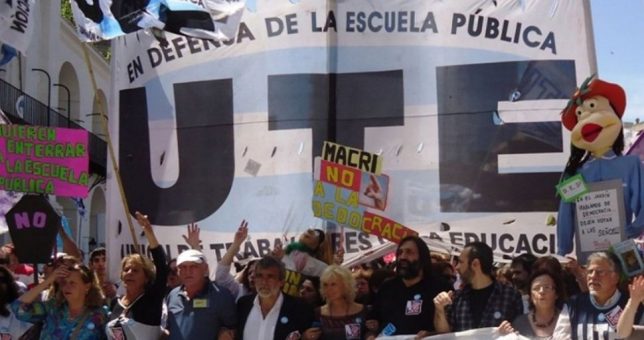 Los gremios docentes mayoritarios rechazaron la oferta de Rodriguez Larreta y vuelven al paro Los gremios docentes mayoritarios rechazaron la oferta de Rodriguez Larreta y vuelven al paro