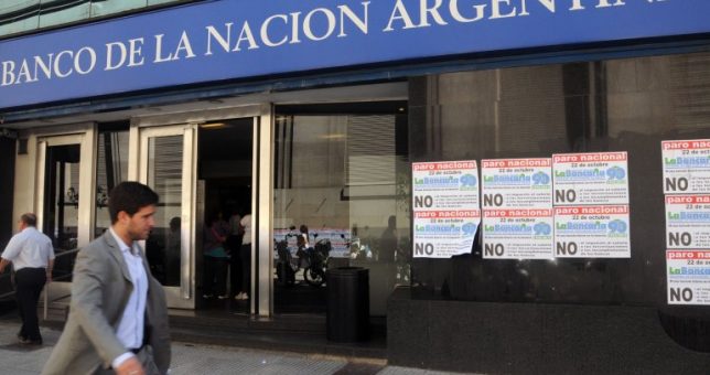 Los bancos públicos no cumplen con la paritaria y la semana que viene empezarían los paros