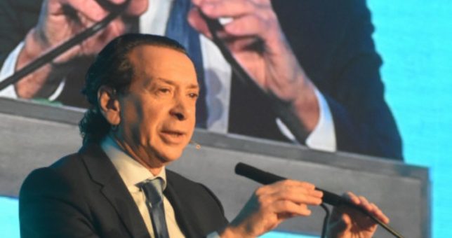 Ahora Sica dice que el bono será “obligatorio” para el sector privado Ahora Sica dice que el bono será “obligatorio” para el sector privado